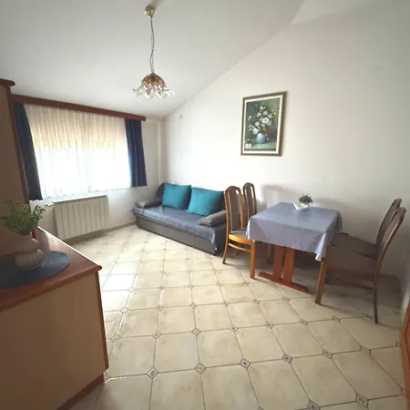 Mirjam Apartment Porec