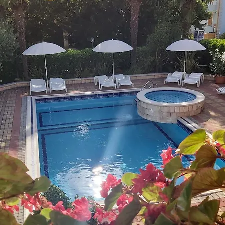 Villa Mirjam Apartments