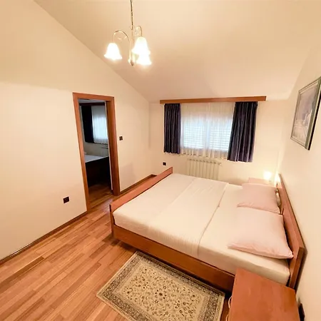 Mirjam شقة بوريتش
